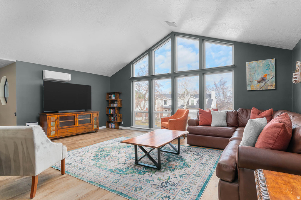 2858 E COBBLEMOOR LN Sandy, UT 84093