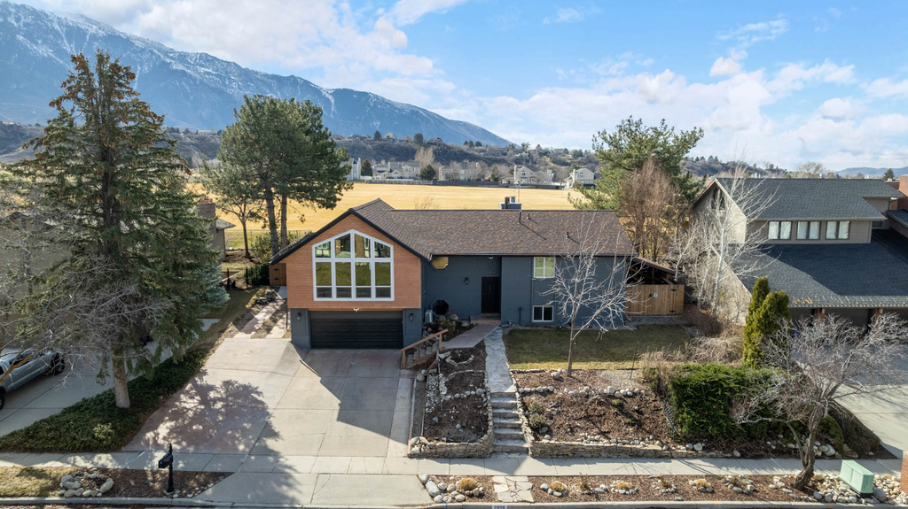 2858 E COBBLEMOOR LN Sandy, UT 84093