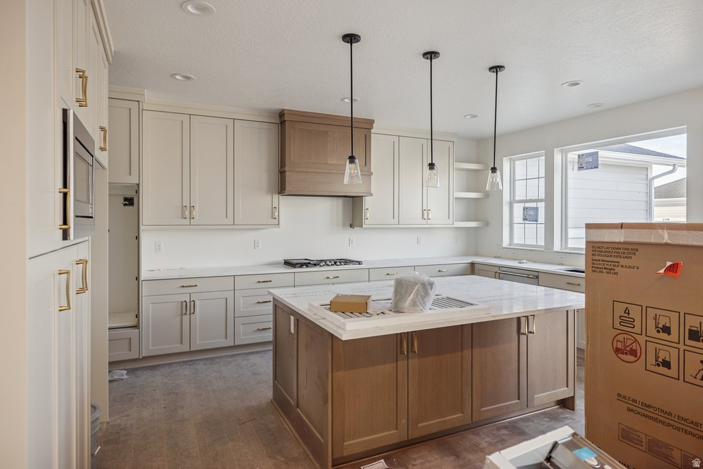 758 W CAROLINE DR #219 Saratoga Springs, UT 84045