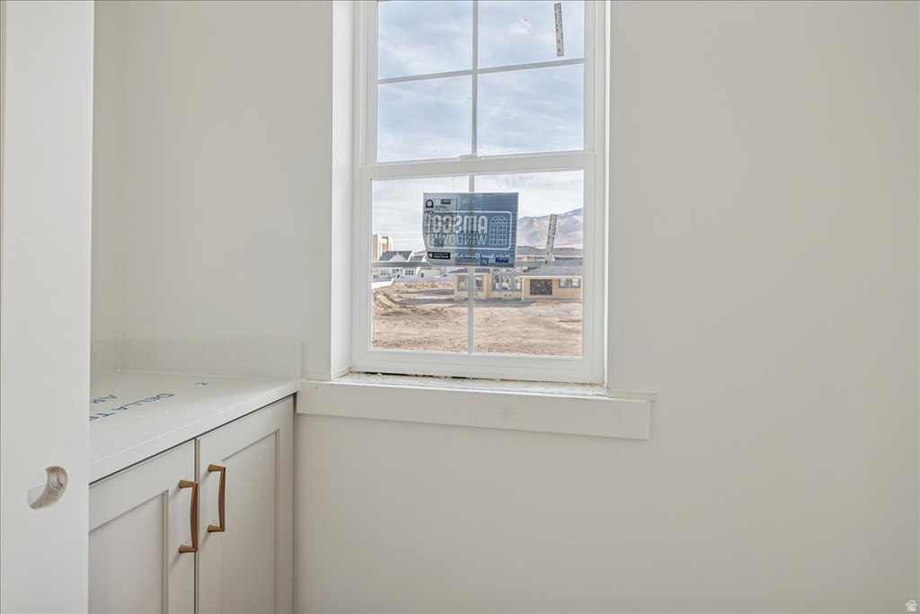 758 W CAROLINE DR #219 Saratoga Springs, UT 84045