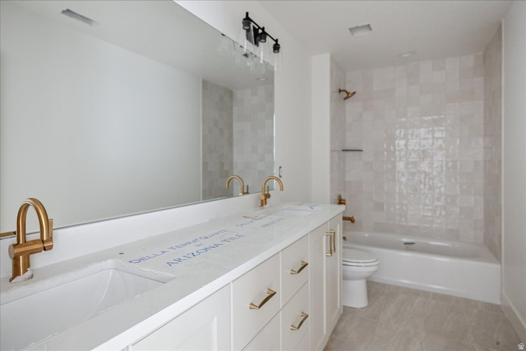 758 W CAROLINE DR #219 Saratoga Springs, UT 84045