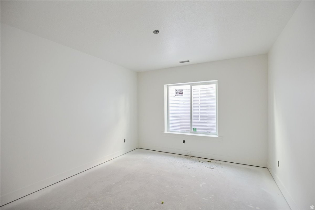 758 W CAROLINE DR #219 Saratoga Springs, UT 84045