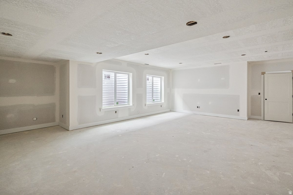 758 W CAROLINE DR #219 Saratoga Springs, UT 84045