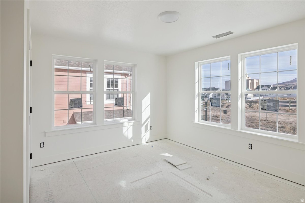 758 W CAROLINE DR #219 Saratoga Springs, UT 84045