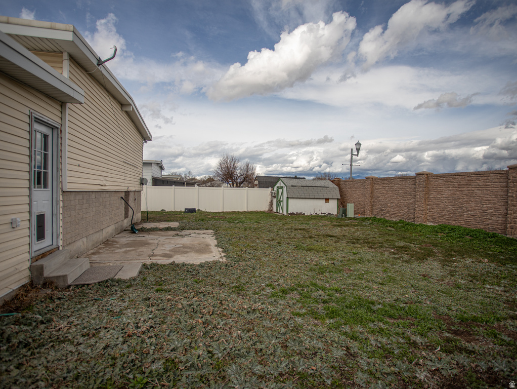 5101 S LAMBETH ST Taylorsville, UT 84129