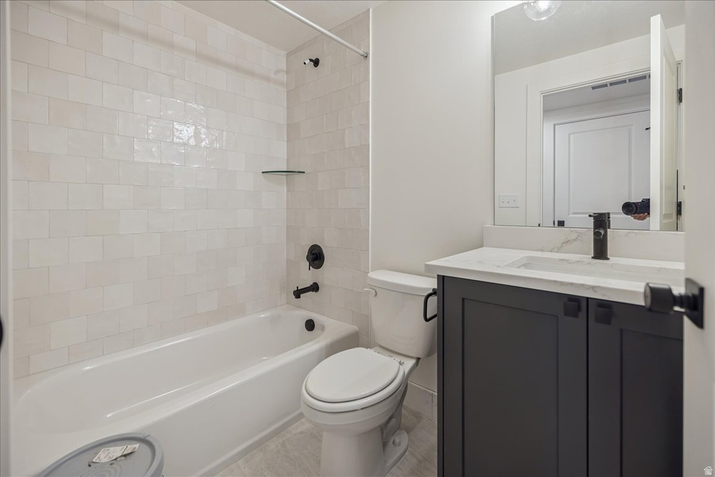 11281 S EASY BEE RD #134 South Jordan, UT 84095