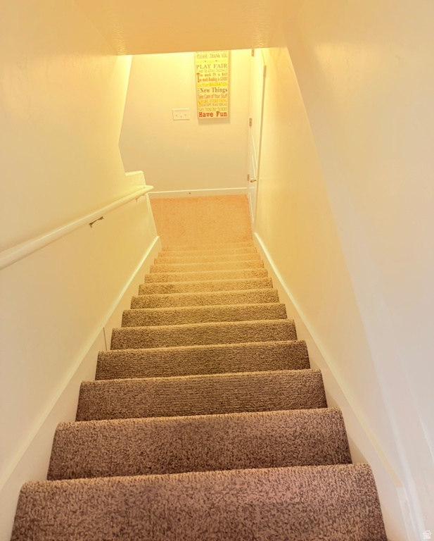 3587 W GRASSLAND DR Lehi, UT 84048