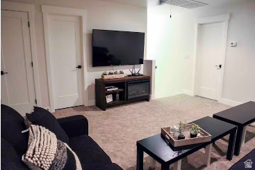 501 N VENTURA LN Washington, UT 84780