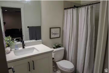 501 N VENTURA LN Washington, UT 84780