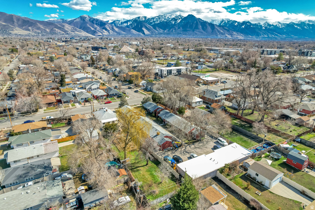 2006 S 300 E Salt Lake City, UT 84115