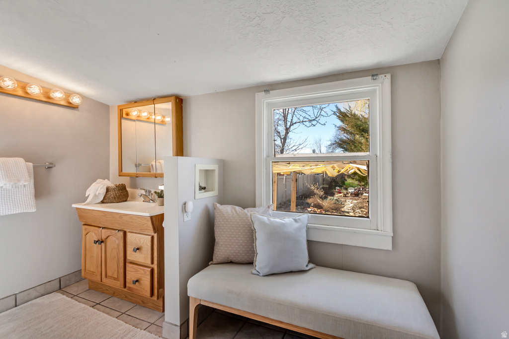 2006 S 300 E Salt Lake City, UT 84115