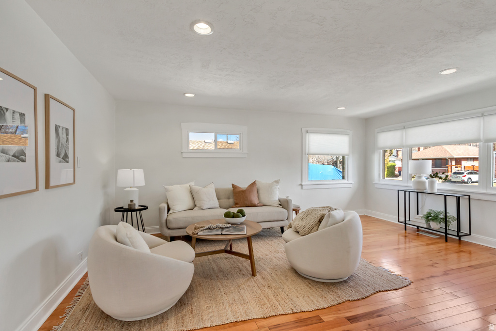 2006 S 300 E Salt Lake City, UT 84115