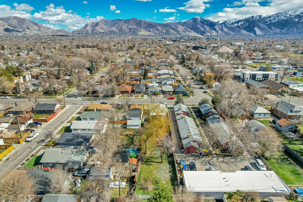 2006 S 300 E Salt Lake City, UT 84115