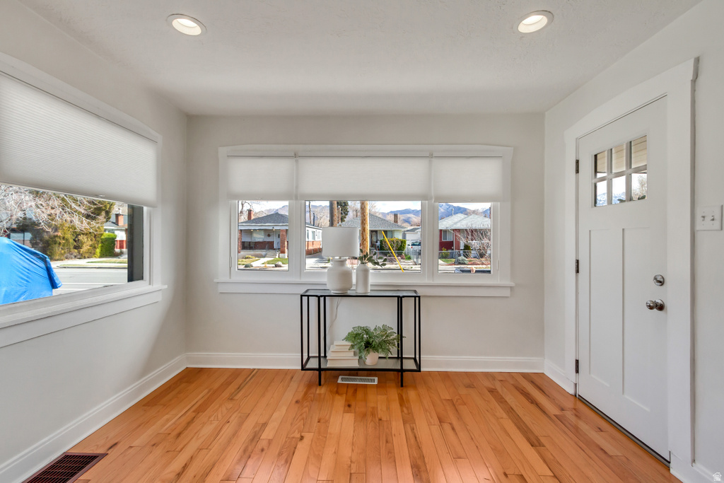 2006 S 300 E Salt Lake City, UT 84115