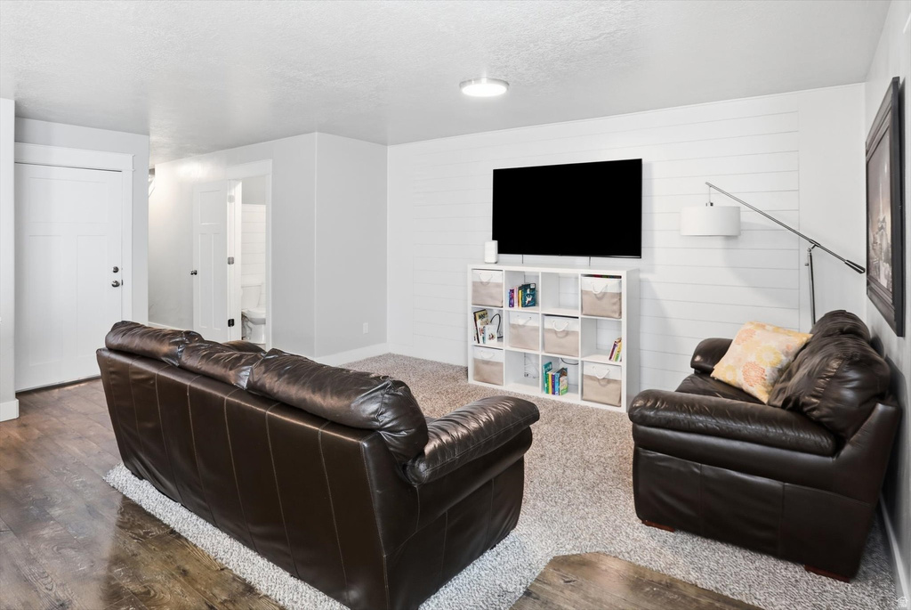 259 W 70 N Hyrum, UT 84319