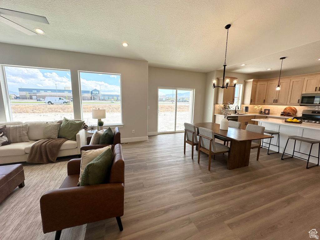 634 E CEDAR CT Grantsville, UT 84029