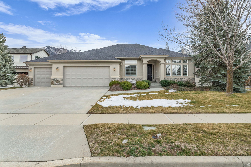 9445 S MARKSBURY CIR Sandy, UT 84092