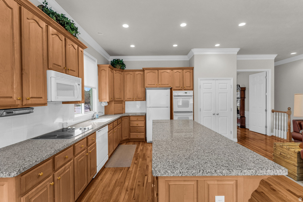 9445 S MARKSBURY CIR Sandy, UT 84092