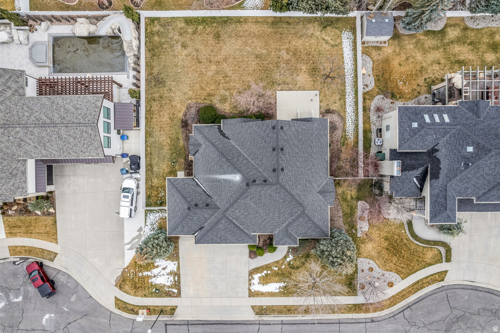 9445 S MARKSBURY CIR Sandy, UT 84092