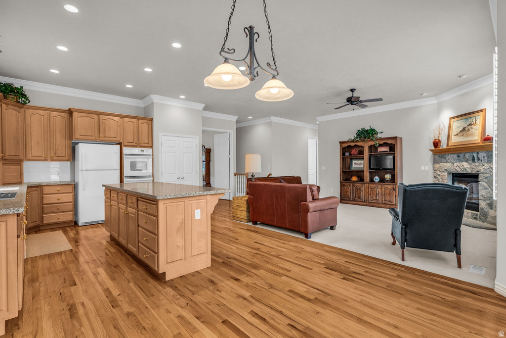 9445 S MARKSBURY CIR Sandy, UT 84092