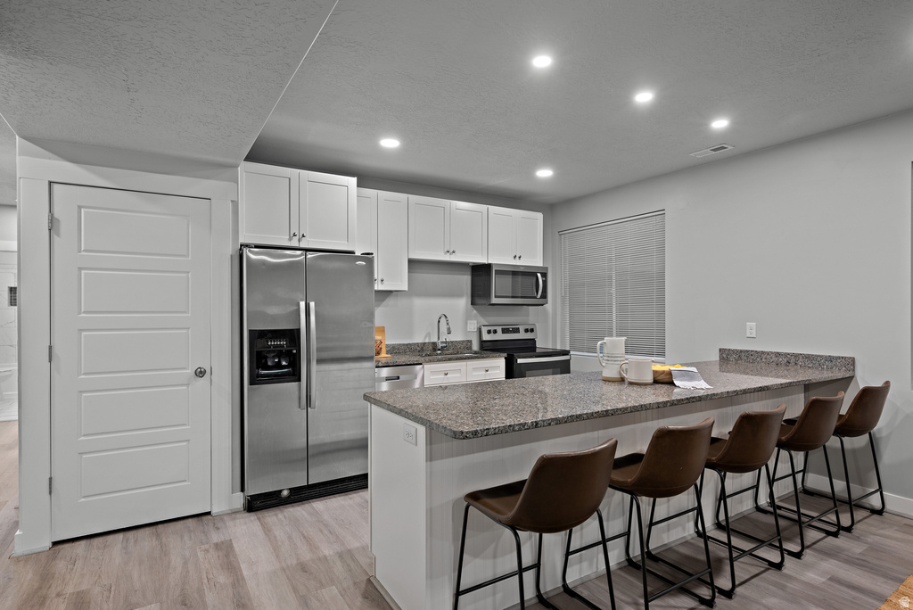 8287 S ALLISON BEND DR West Jordan, UT 84081