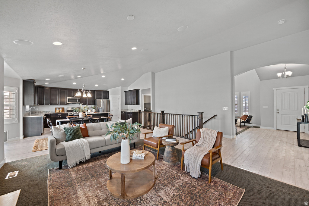 8287 S ALLISON BEND DR West Jordan, UT 84081