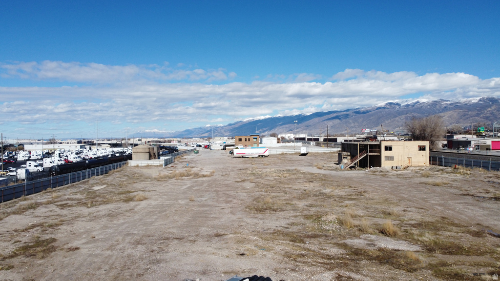 208 W CENTER ST North Salt Lake, UT 84054