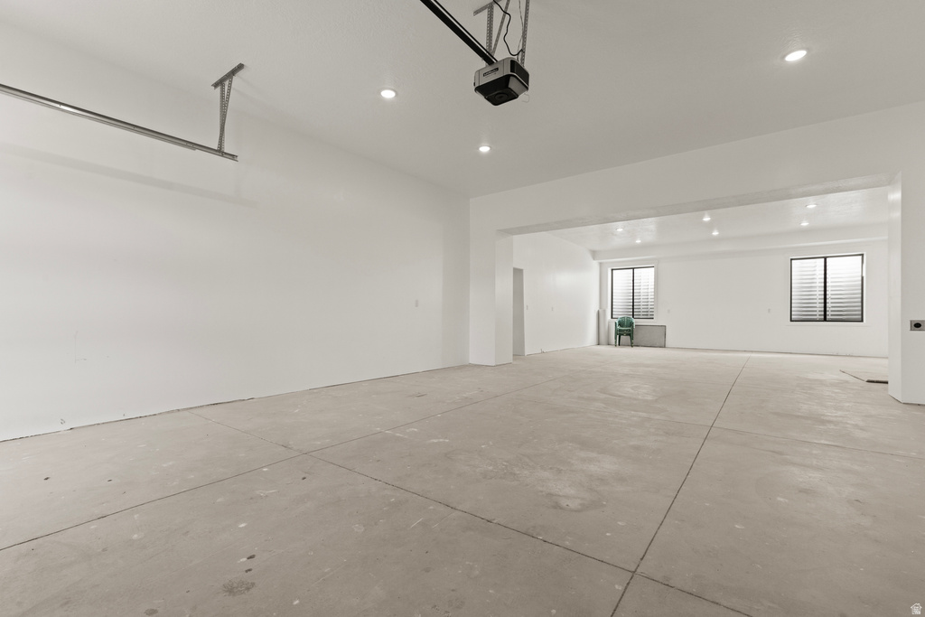 715 N YACHT DR Eden, UT 84310