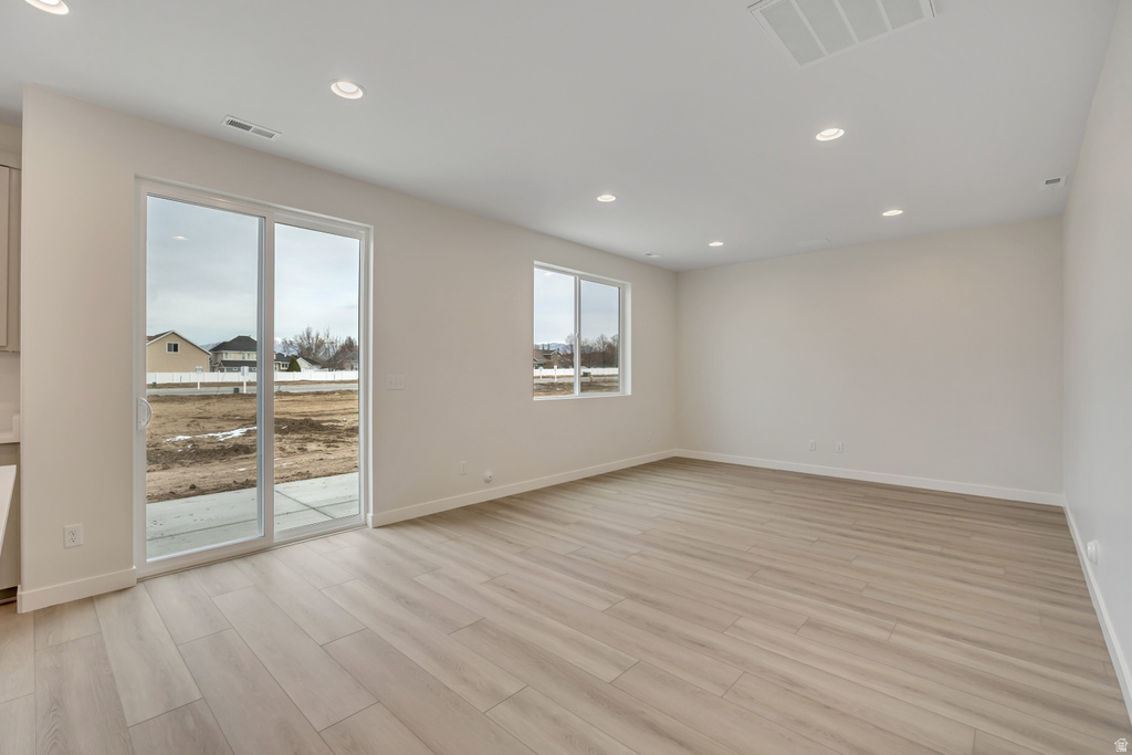 2186 W 2615 N #139 Clinton, UT 84015