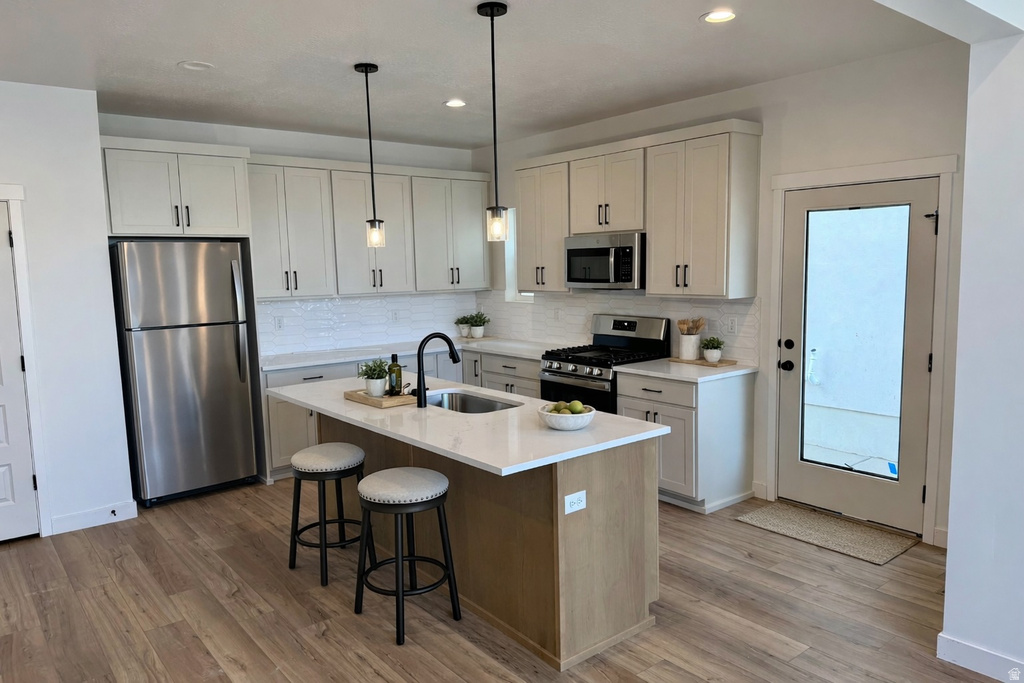 7029 W LAKE AVE South Jordan, UT 84009