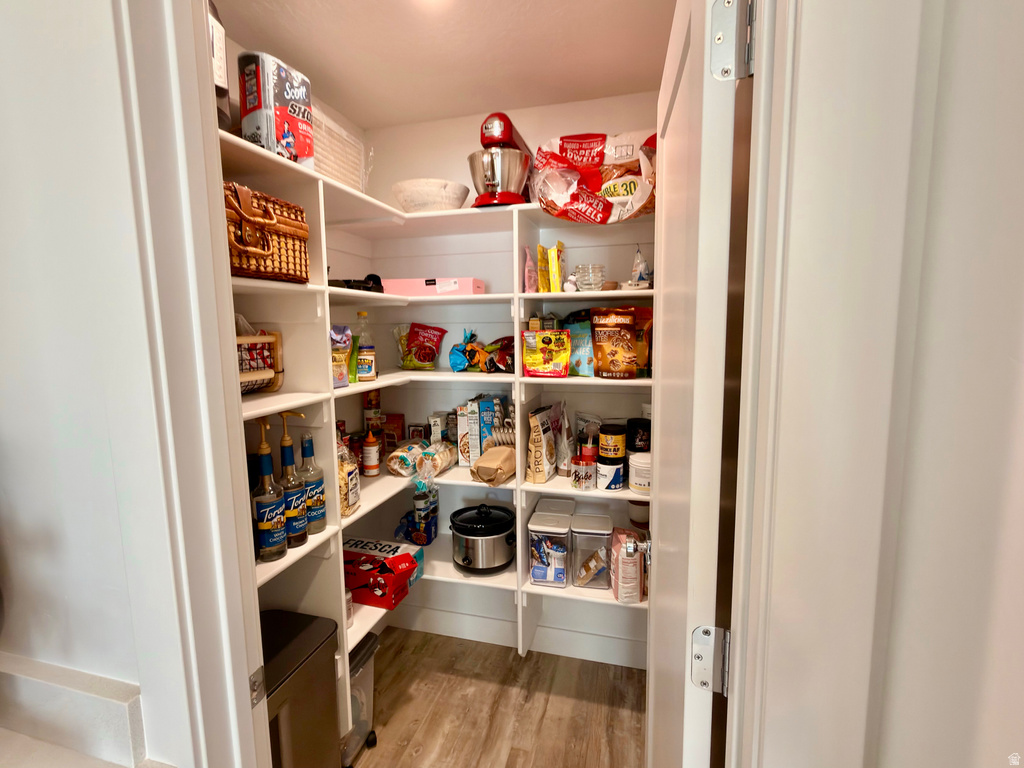 1705 W 2770 S Syracuse, UT 84075