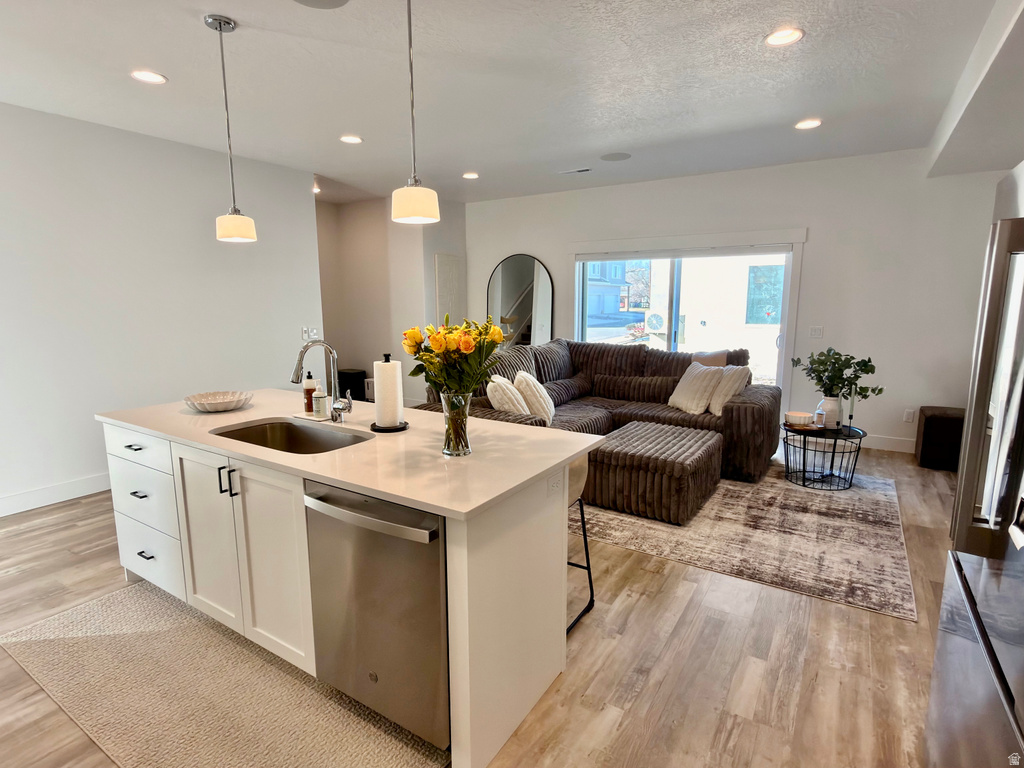 1705 W 2770 S Syracuse, UT 84075