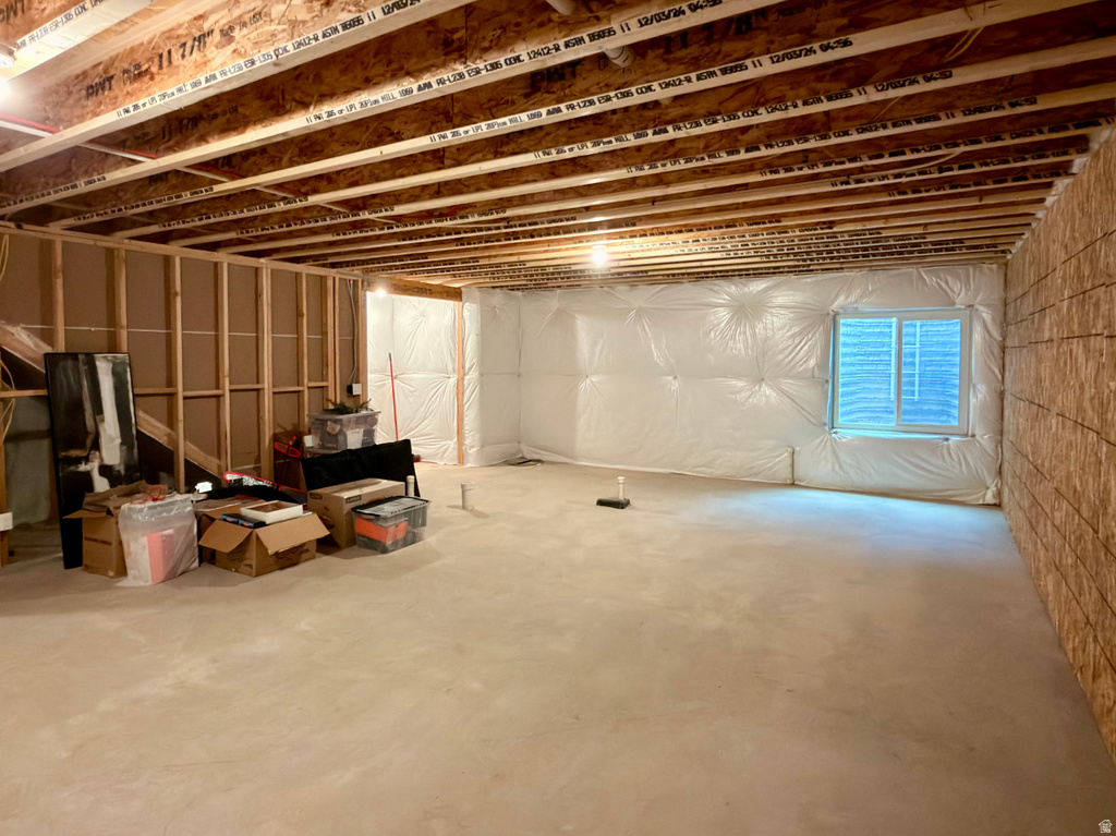 1705 W 2770 S Syracuse, UT 84075