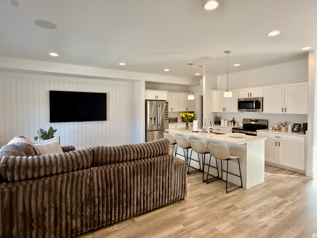 1705 W 2770 S Syracuse, UT 84075