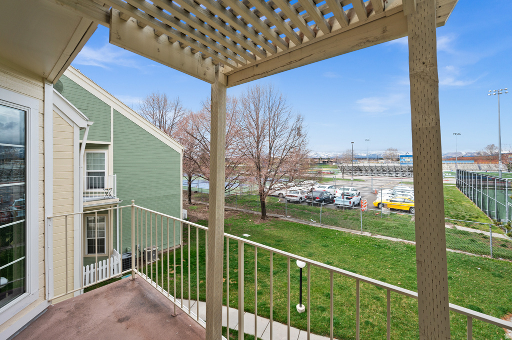 1444 W BEACON HILL CIR #174 Taylorsville, UT 84123