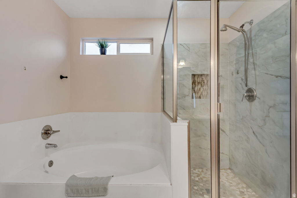 1024 W MANCHESTER DR North Salt Lake, UT 84054