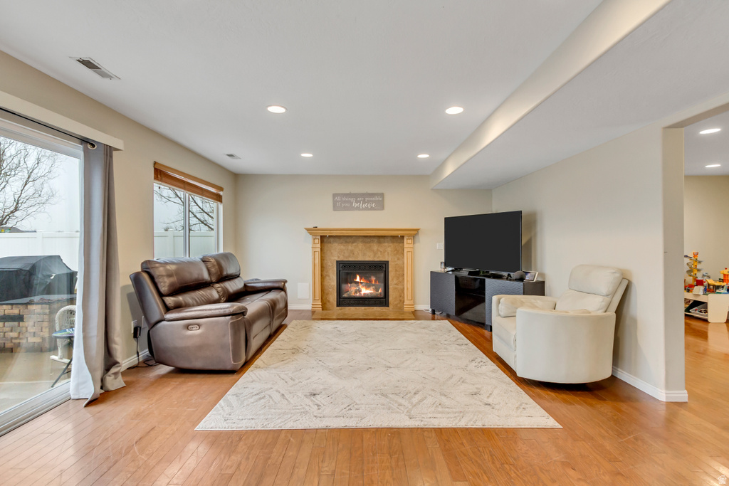 1024 W MANCHESTER DR North Salt Lake, UT 84054