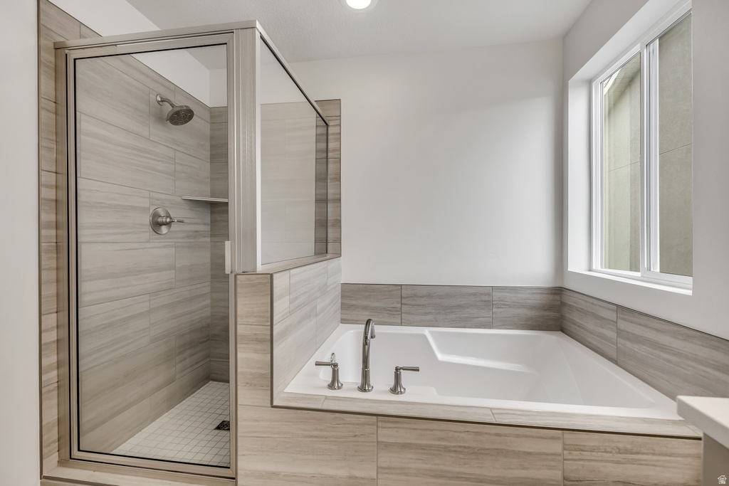 2216 W 2615 N #142 Clinton, UT 84015