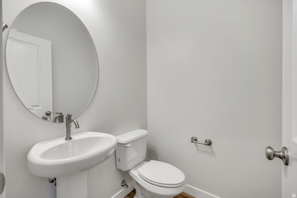 2216 W 2615 N #142 Clinton, UT 84015