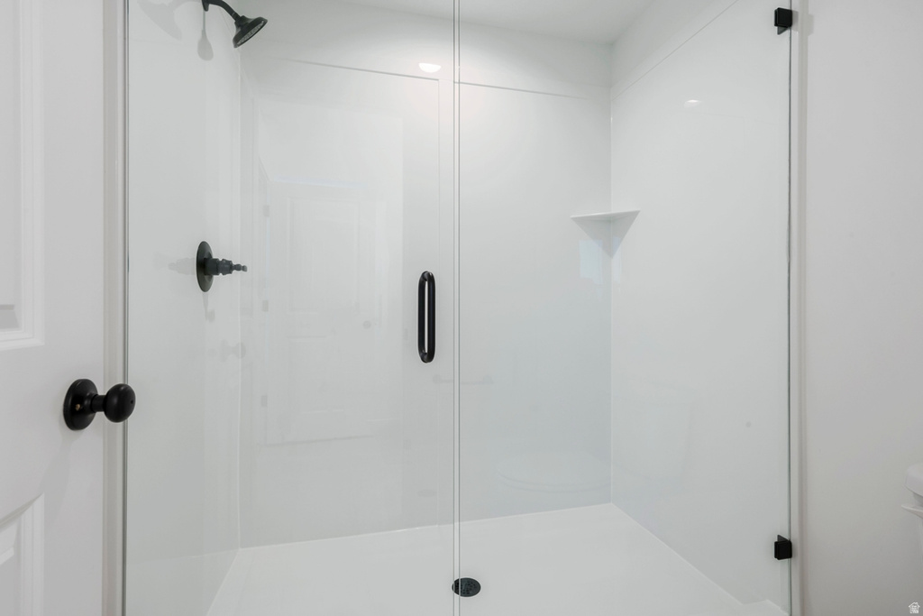 7027 W LAKE AVE South Jordan, UT 84009