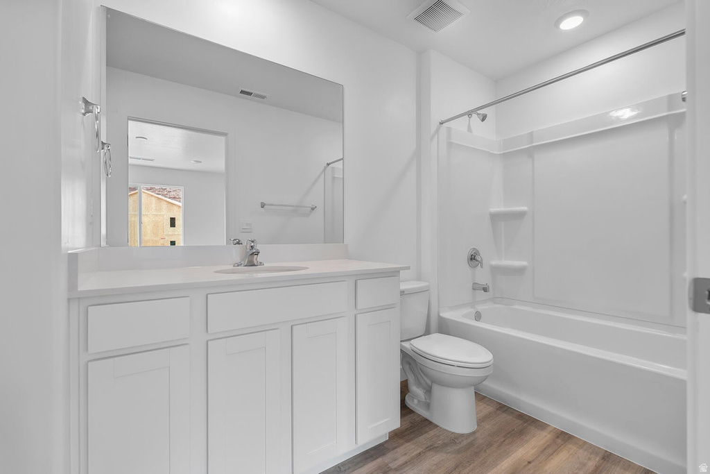 2179 S WOLVERINE WAY #2452 Washington, UT 84780