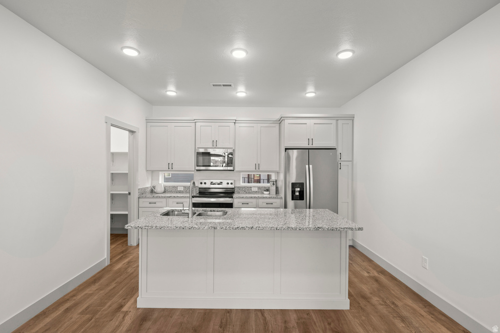 458 E DEPOT ST Clearfield, UT 84015