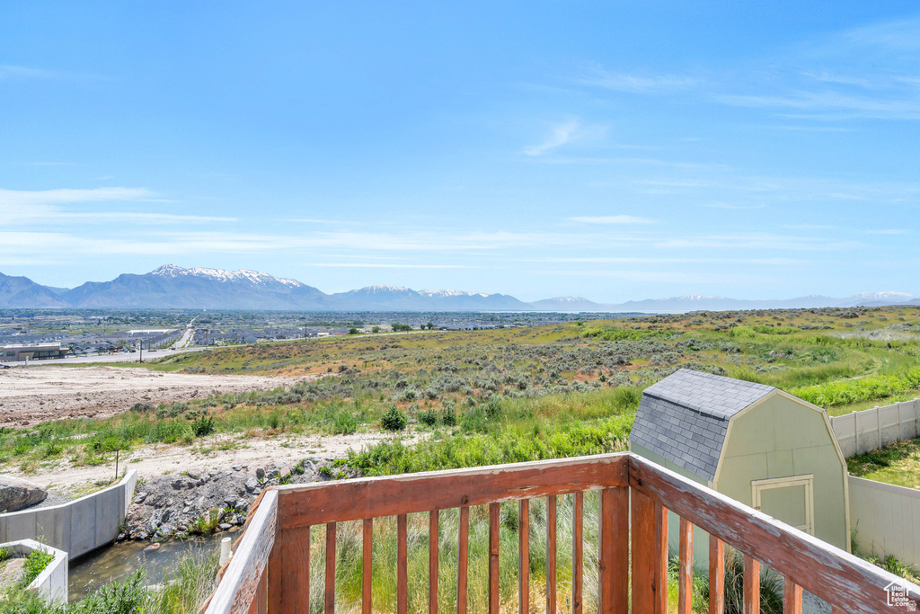 2392 N ORCHARD WAY Saratoga Springs, UT 84045