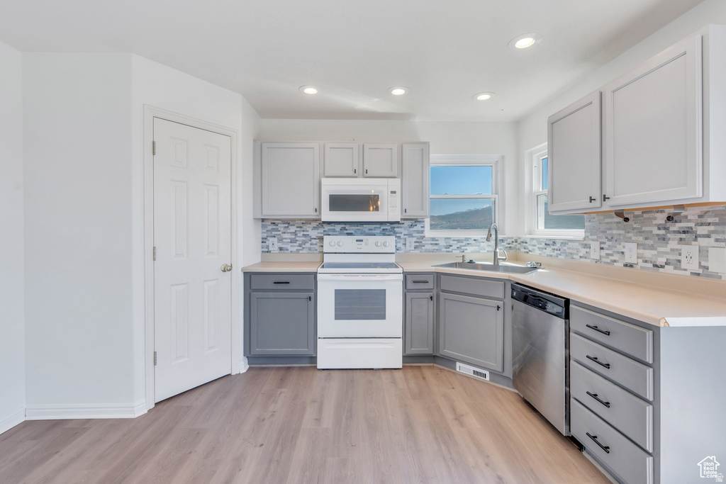 2392 N ORCHARD WAY Saratoga Springs, UT 84045