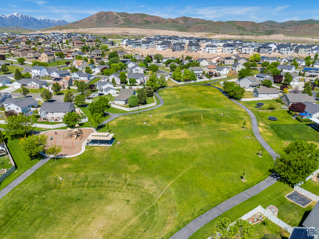 2392 N ORCHARD WAY Saratoga Springs, UT 84045