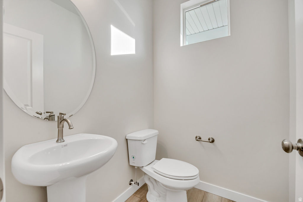 2208 W 2615 N #141 Clinton, UT 84015