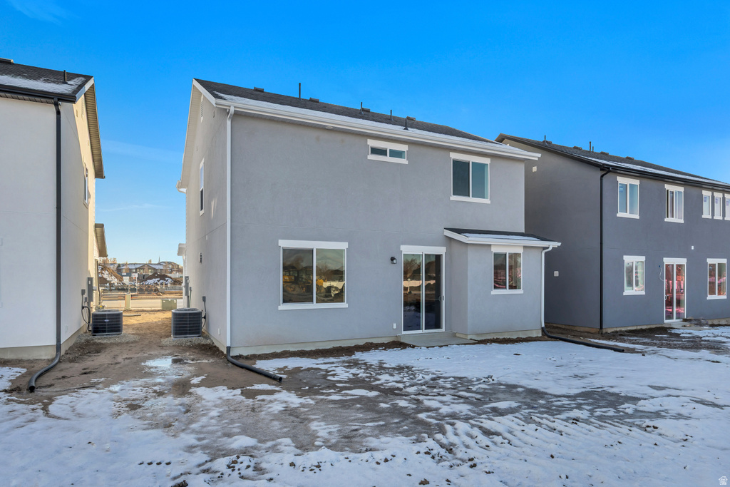 2208 W 2615 N #141 Clinton, UT 84015