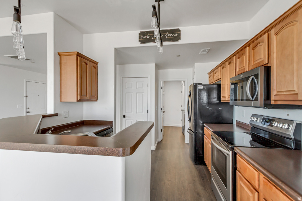 8419 S IVY GABLE DR West Jordan, UT 84081