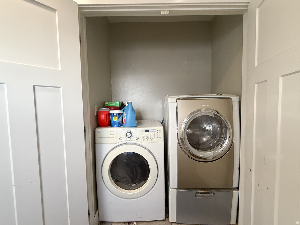 2113 W 5650 S Roy, UT 84067