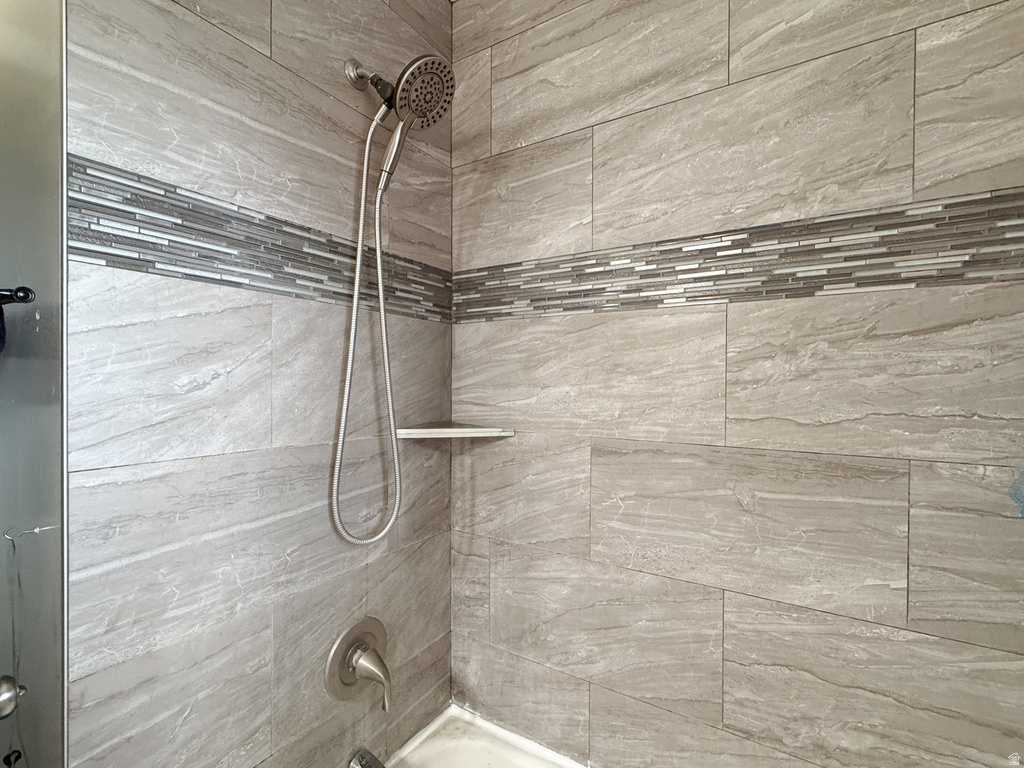 2113 W 5650 S Roy, UT 84067